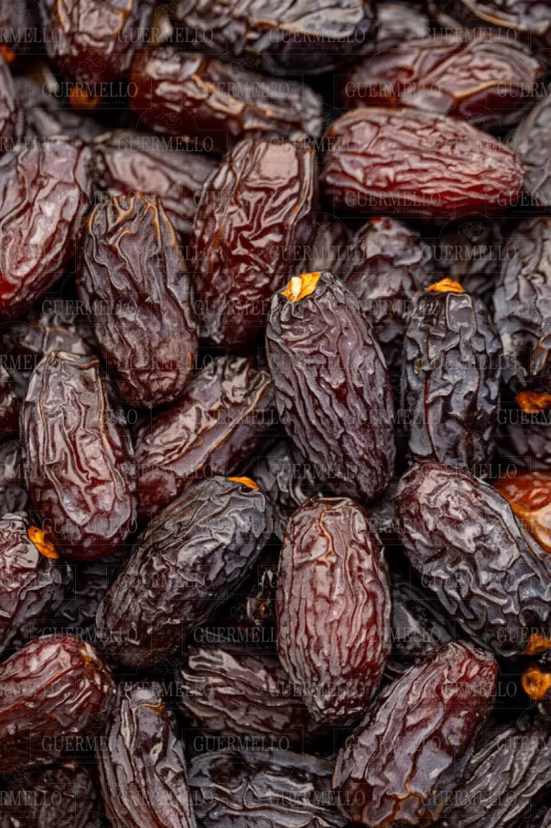 Dattes Medjhoul Étrangères - تمر مجهول مستورد — fruits secs Guermello