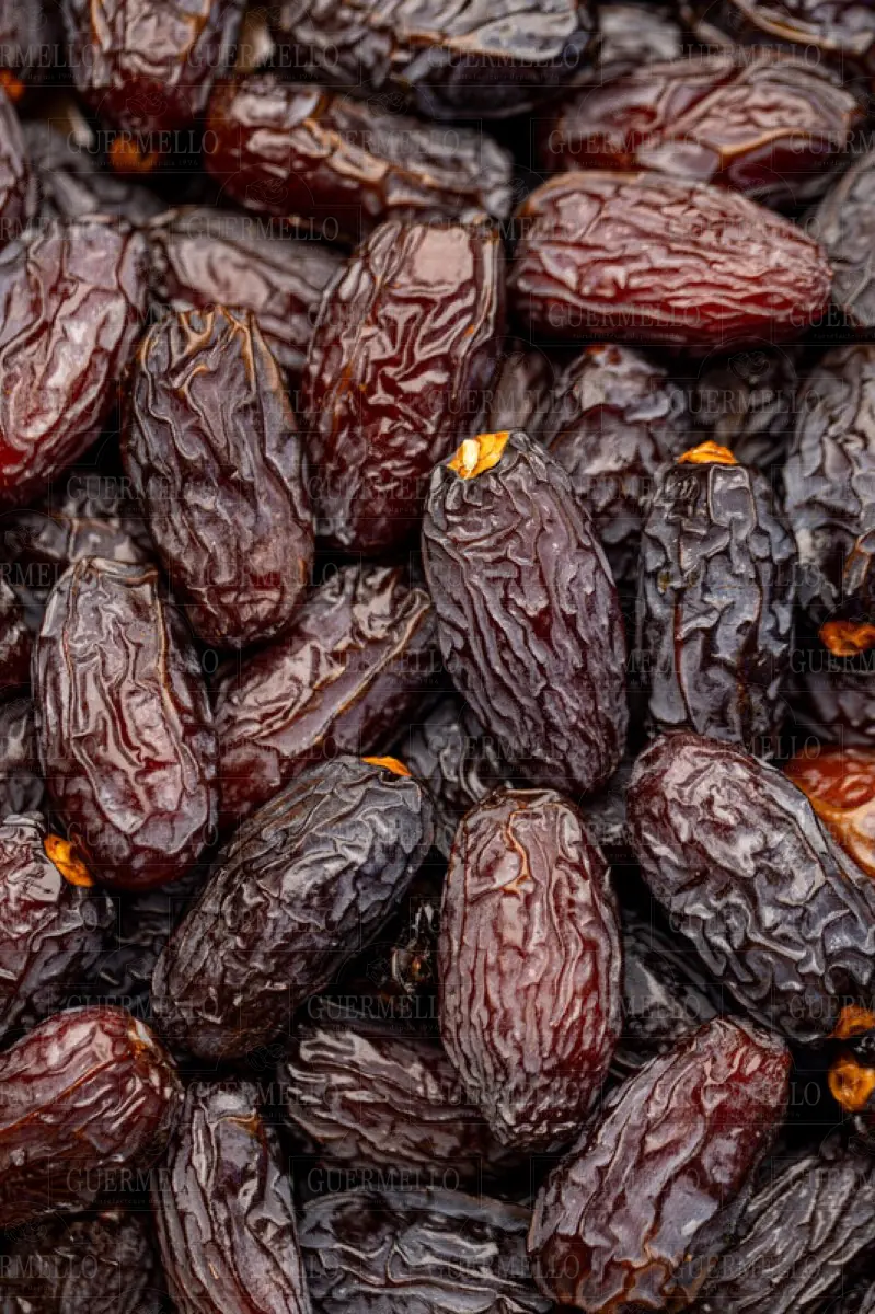 Dattes Medjhoul Étrangères - تمر مجهول مستورد — fruits secs Guermello