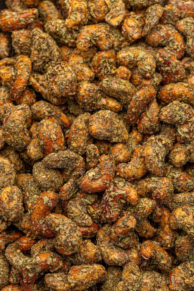 Cajou Thym - كاجو بالزعتر — fruits secs Guermello